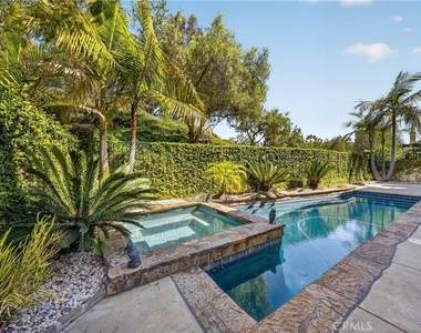 6 Westchester Court - Photo Thumbnail 35