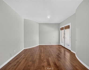6 Westchester Court - Photo Thumbnail 14