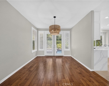 6 Westchester Court - Photo Thumbnail 15