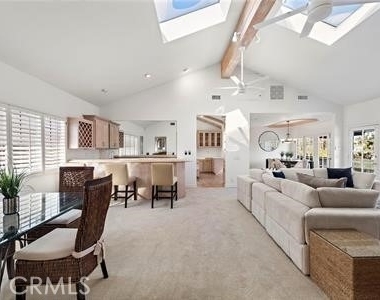 322 Jasmine Avenue - Photo Thumbnail 8