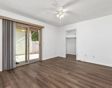 1662 Forestdale Drive - Photo Thumbnail 26