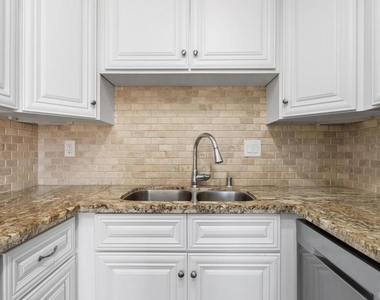 1662 Forestdale Drive - Photo Thumbnail 15