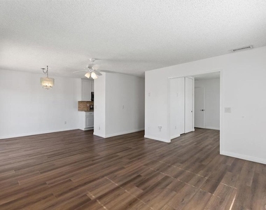 1662 Forestdale Drive - Photo Thumbnail 5