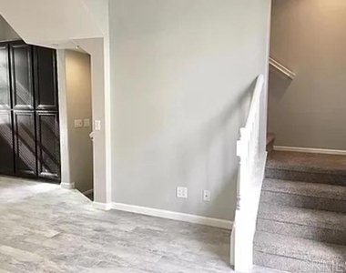 516 Almond Rd Road - Photo Thumbnail 4
