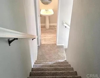 516 Almond Rd Road - Photo Thumbnail 8