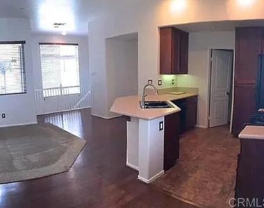 503 Almond Rd - Photo Thumbnail 2