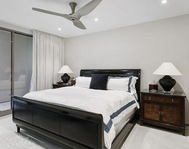 6436 Camino De La Costa - Photo Thumbnail 16