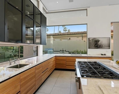 6436 Camino De La Costa - Photo Thumbnail 13