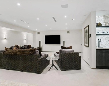 6436 Camino De La Costa - Photo Thumbnail 28