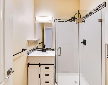 10456 Fairway Lane - Photo Thumbnail 38