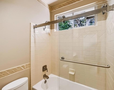 10456 Fairway Lane - Photo Thumbnail 31