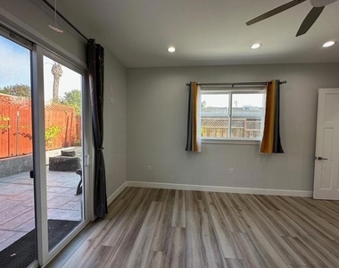 2114 Derby Avenue - Photo Thumbnail 18