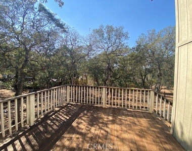 19167 Deer Hill Road - Photo Thumbnail 3