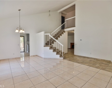 24307 Carman - Photo Thumbnail 6