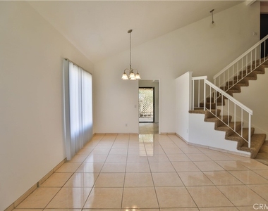 24307 Carman - Photo Thumbnail 8