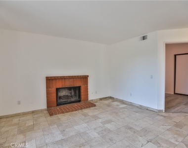 24307 Carman - Photo Thumbnail 14