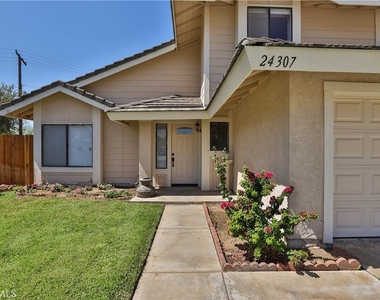 24307 Carman - Photo Thumbnail 4