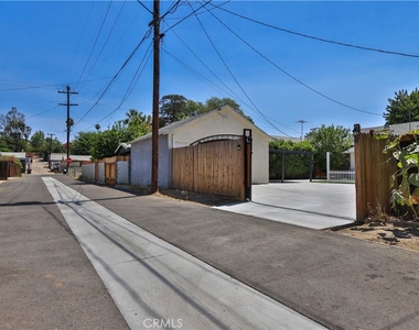 3031 Chestnut - Photo Thumbnail 42