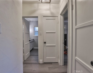 3031 Chestnut - Photo Thumbnail 22