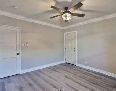 3031 Chestnut - Photo Thumbnail 24