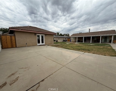 7654 Alder Avenue - Photo Thumbnail 12