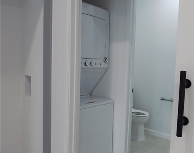 6640 Lake Street - Photo Thumbnail 6