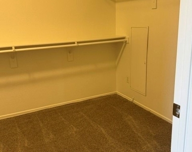 11021 Boren Avenue - Photo Thumbnail 18