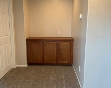 11021 Boren Avenue - Photo Thumbnail 10