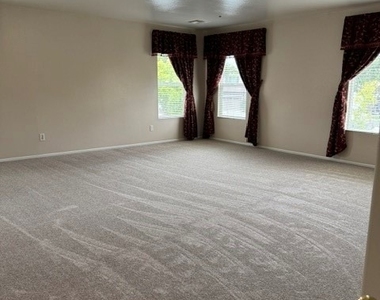 11021 Boren Avenue - Photo Thumbnail 11