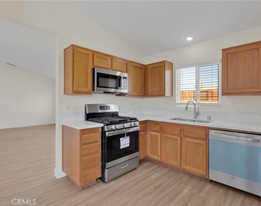 12980 Sundown Road - Photo Thumbnail 15
