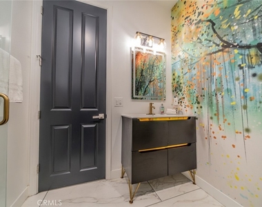 2932 Sunrise Way - Photo Thumbnail 24
