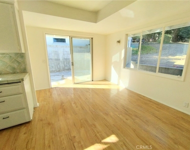 374 Grand - Photo Thumbnail 15