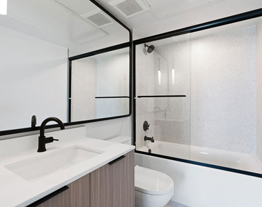3667 Keystone Avenue - Photo Thumbnail 9