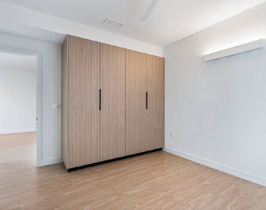 3667 Keystone Avenue - Photo Thumbnail 8