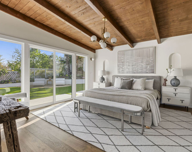 4600 Don Quixote Drive - Photo Thumbnail 30