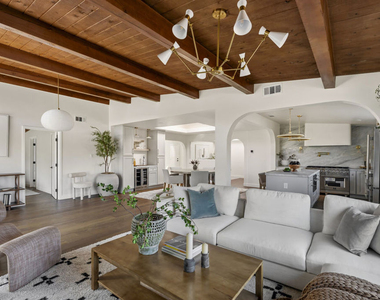 4600 Don Quixote Drive - Photo Thumbnail 25