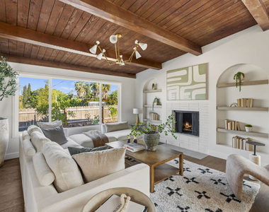 4600 Don Quixote Drive - Photo Thumbnail 23