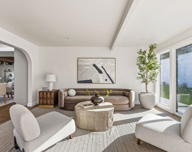 4600 Don Quixote Drive - Photo Thumbnail 10