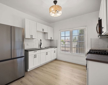 1245 S Orange Street - Photo Thumbnail 2
