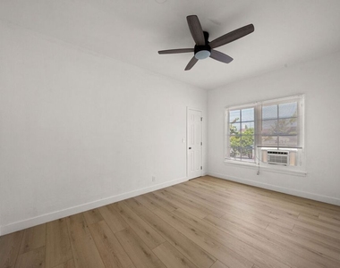 1245 S Orange Street - Photo Thumbnail 5