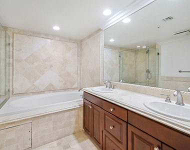 2306 Fox Hills Drive - Photo Thumbnail 26
