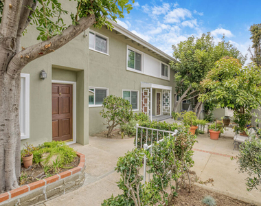 16144 W Sunset Boulevard - Photo Thumbnail 4