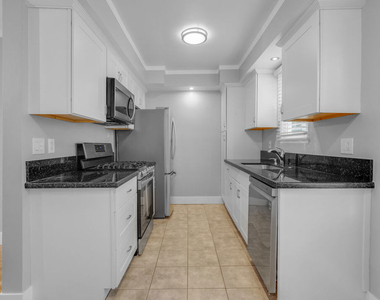 16144 W Sunset Boulevard - Photo Thumbnail 7