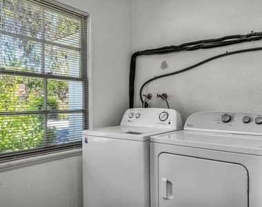 315 26th Street - Photo Thumbnail 25