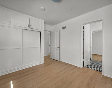 315 26th Street - Photo Thumbnail 18