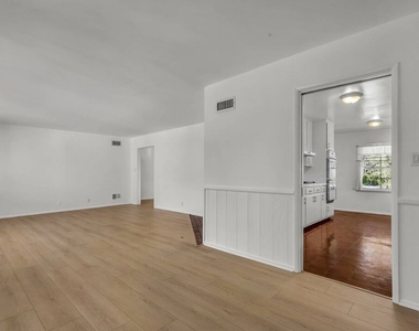 315 26th Street - Photo Thumbnail 9