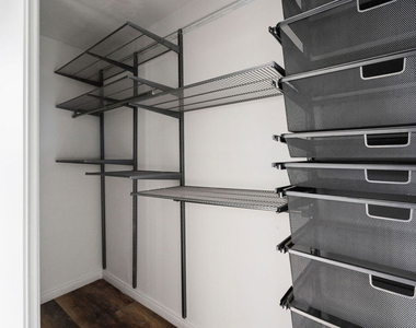 607 W 111th Place - Photo Thumbnail 27