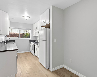 11743 Mayfield - Photo Thumbnail 5