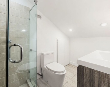 11559 Dona Teresa Drive - Photo Thumbnail 32