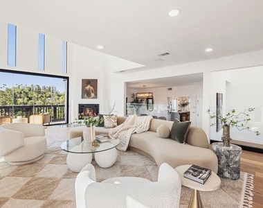 11559 Dona Teresa Drive - Photo Thumbnail 13